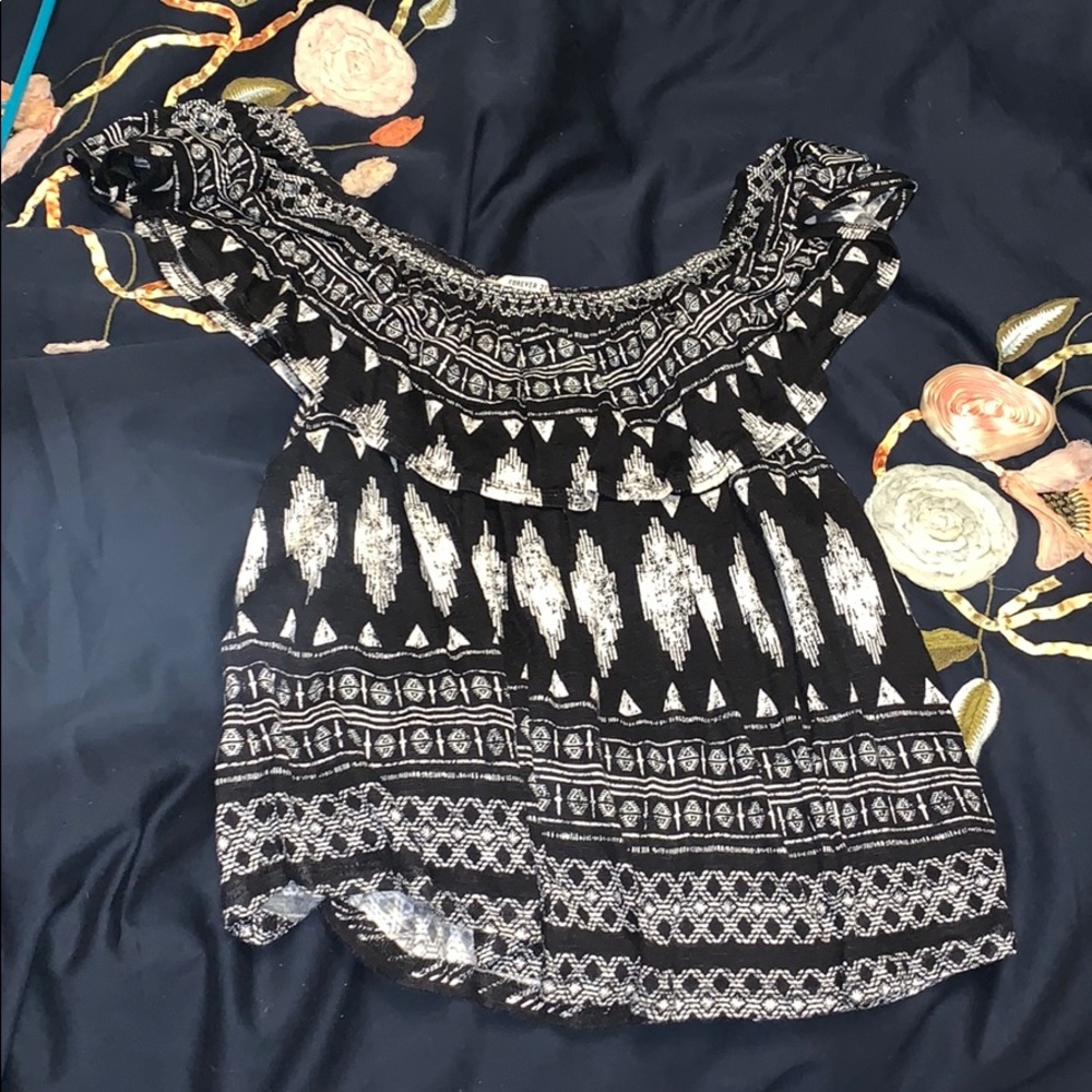 Adorable shirt - Picture 3 of 3